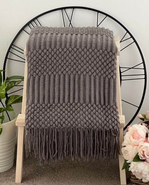 Cable Throw - Dark Grey