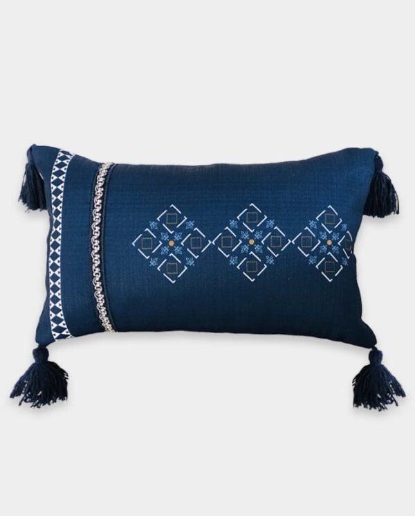 Hamptons Heaven Cushion Covers (4) Blue Tassels Lace Cushion Cover
