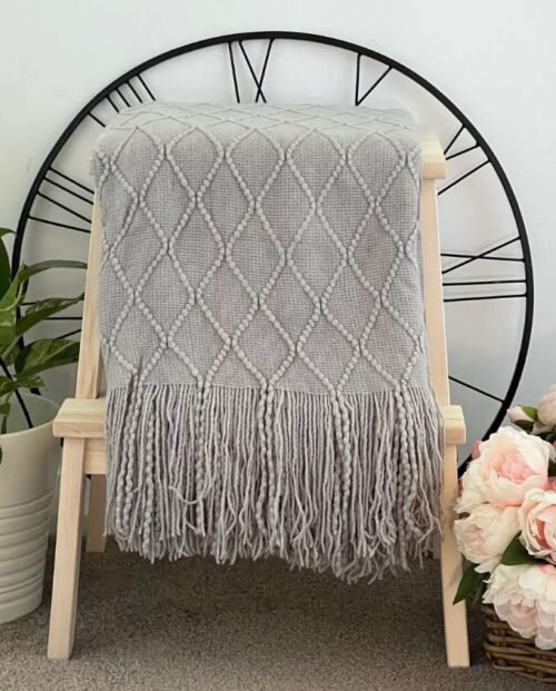 Diamond Pattern Throw - Light Grey