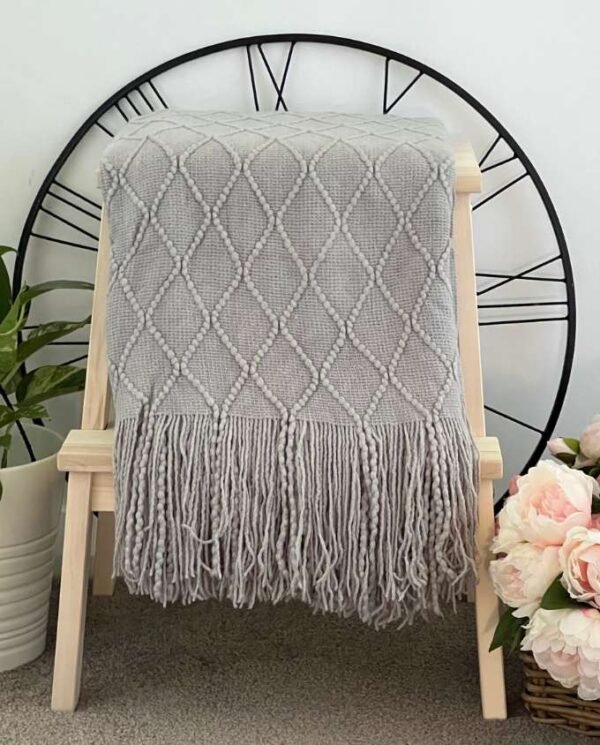 Diamond Pattern Throw - Light Grey